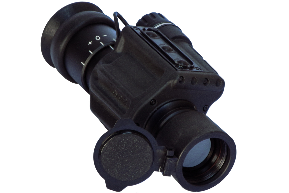 TEYE-2 monokular termowizyjny do obserwacji terenu matryca mikrobolometryczna atemizowany obiektyw do polowan zastosowan taktycznych Etronika Sp. z o.o.